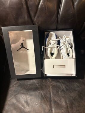 Nike Air Jordan 12 Retro Shoes White French Blue Toddler Sneakers 3C